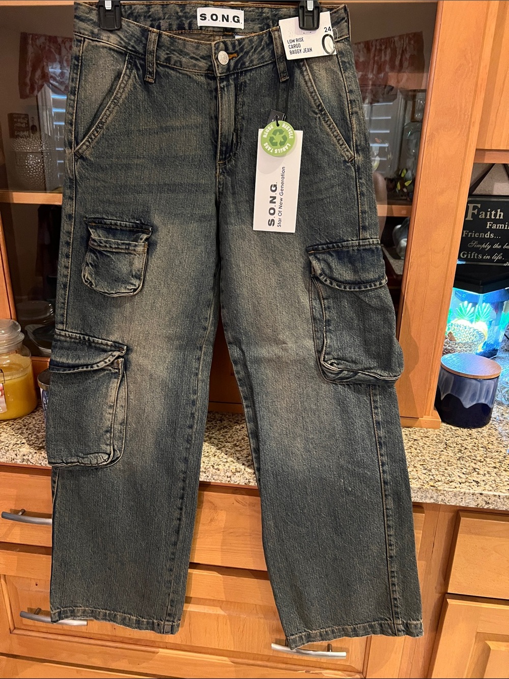 S.O.N.G. Women's Black Washed Cargo Jeans - Relaxed Straight Fit